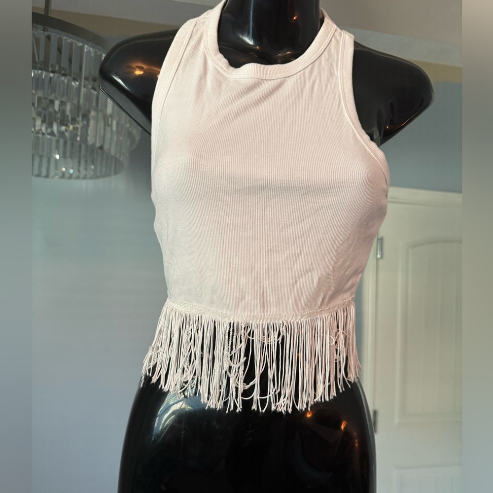 SHEIN Women’s White Crop Top With Fringe. Size Small
